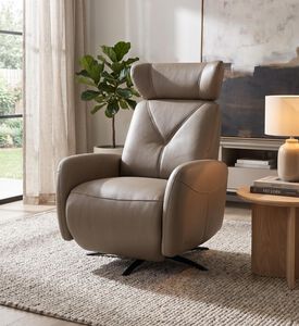 Relax Studio Mezzo Manual Leather Recliner Arm Chair, Packshot View