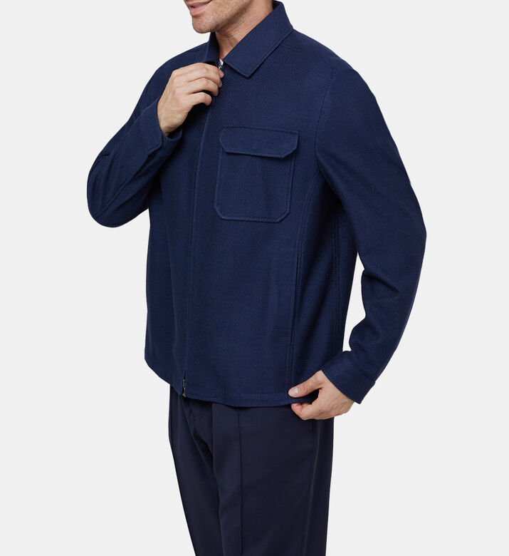 قميص فضفاض قطن بجيب أمامي بغطاء قلاب