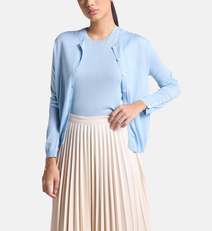 Carter and White Jennifer Silk Cashmere Twinset, Model View