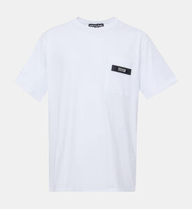 تيشيرت بشعار العلامة