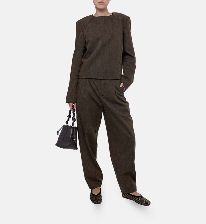 Soeur Pant Graham, Model View