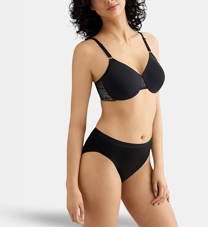Wacoal Bra, Black, 85, G, Model View