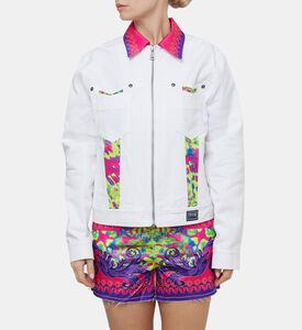 جاكيت دنيم بطبعة حيوانات