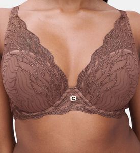 Chantelle Bra, Brown, 95, D, Model View
