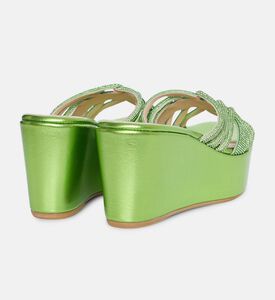 حذاء مفتوح من الخلف بكعب عالي نابض بالحياة