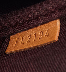 Louis Vuitton Preowned Louis Vuitton All-over Logo-print Shoulder Bag, Packshot View