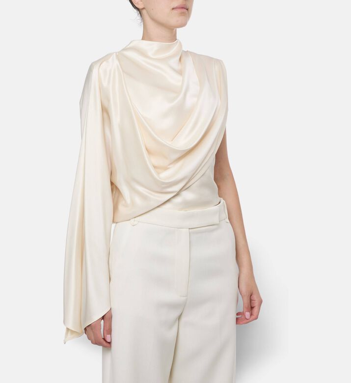 CAMILLA AND MARC Top Arion, Model View