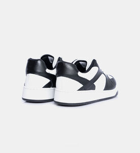 حذاء رياضي جلد برباط