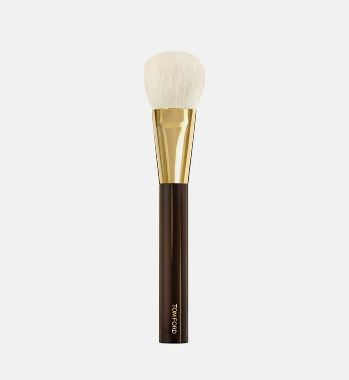 Ultra Soft Cheek Brush 06