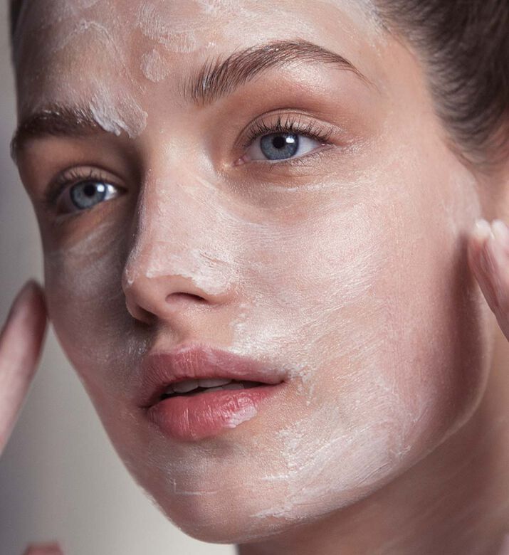 قناع الإنزيم المقشر