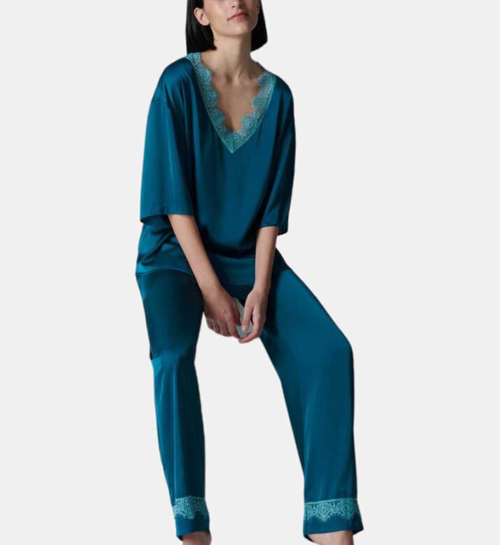 Satin Secrets Sleeves Top