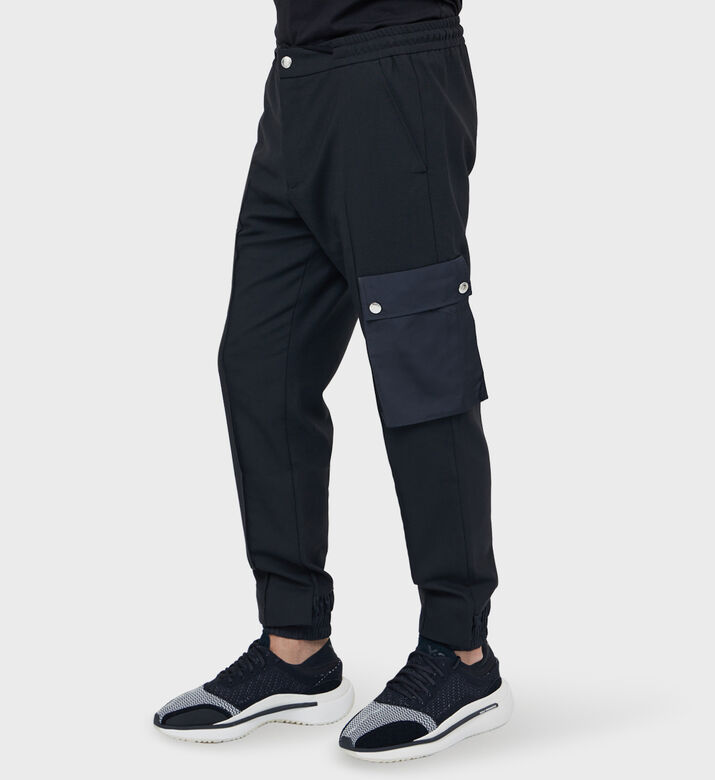 بنطال كلاسيكي مريح بجيب واحد