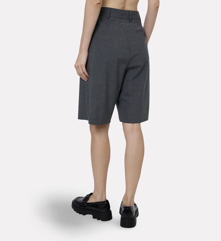 MM6 Welt Pocket Regular-fit Shorts, Model View