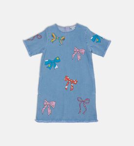 فستان قصير الأكمام مزين بطبعة عقد