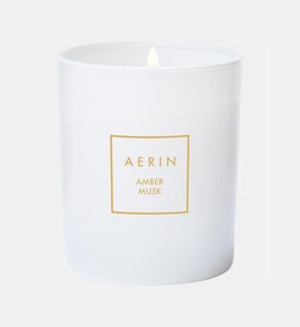 شمعة معطرة برائحة العنبر والمسك