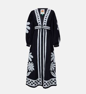 فستان طويل بنقوش الطبيعة