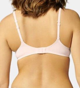 Reve 3D يغرق الصدرية