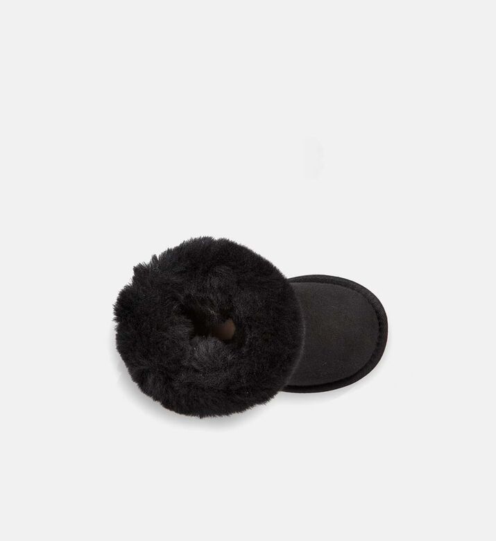 Plush Oversized Cuff Rugged Sole Ankle-high Boots