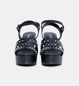 صندل بمقدمة مستديرة بكعب عالٍ