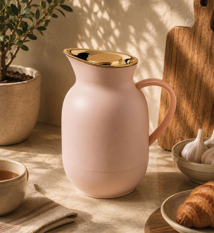 Stelton Amphora Vacuum Coffee Jug, Peach, 1-l, Packshot View
