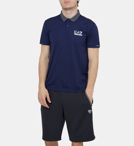 قميص بولو بياقة مخططة