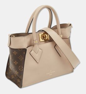 Louis Vuitton Preowned Louis Vuitton Monogram Leather Canvas On My Side Bag, Packshot View