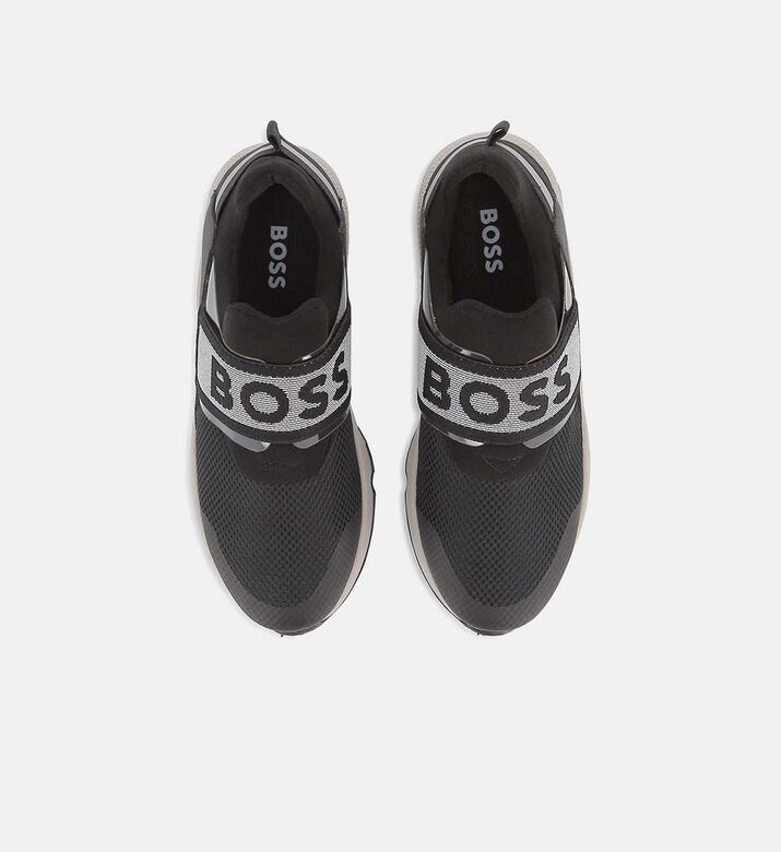 Pull-on Low-top Sneakers
