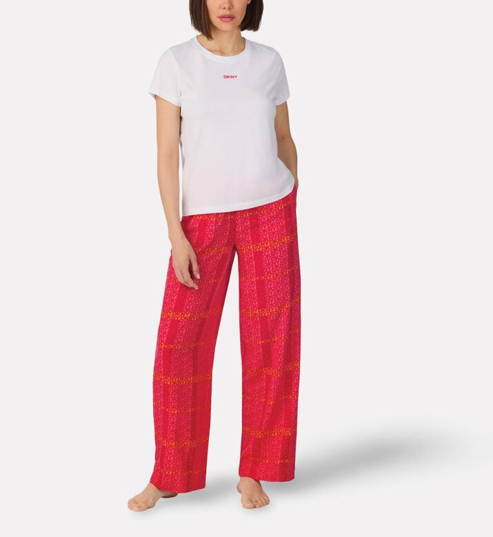 DKNY Cotton Viscose Lounge Set, Model View