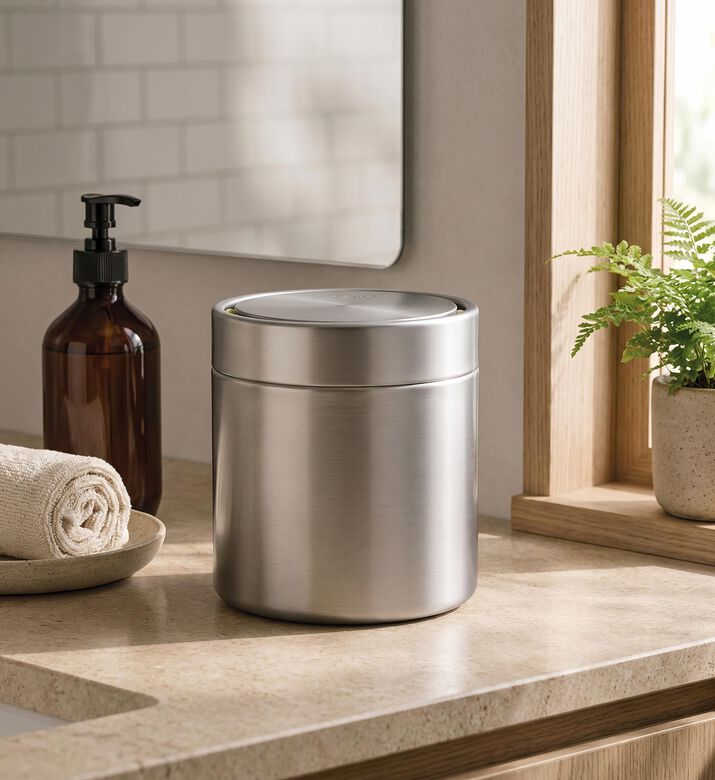 Eko Fandy Stainless Steel Table Bin, Model View