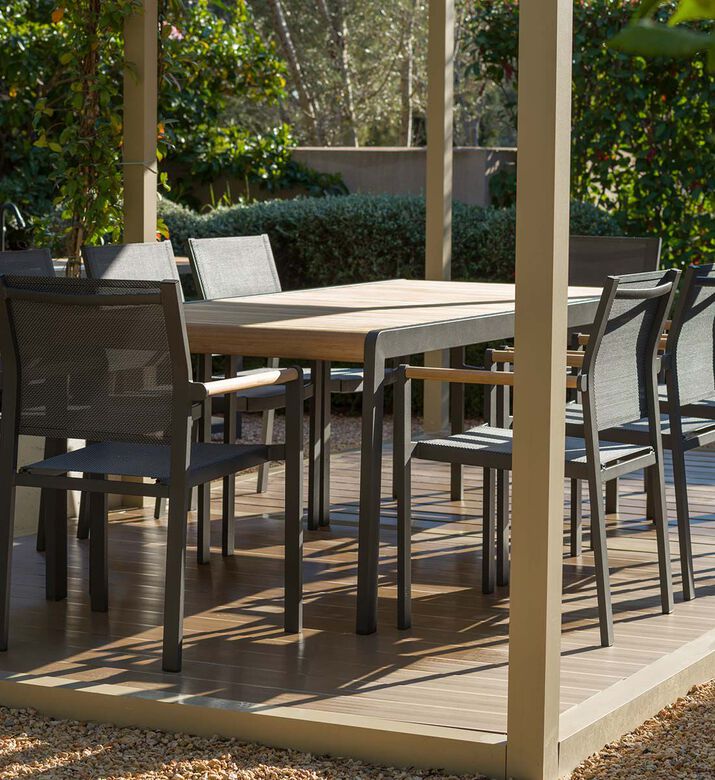 Lifestyle Garden Amber Dinning Table With 8-chairs, Packshot View