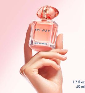 ماء عطر ماي واي