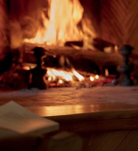 By The Fire Place Scented Candle 165 G By The Fire Place Scented Candle 165 G