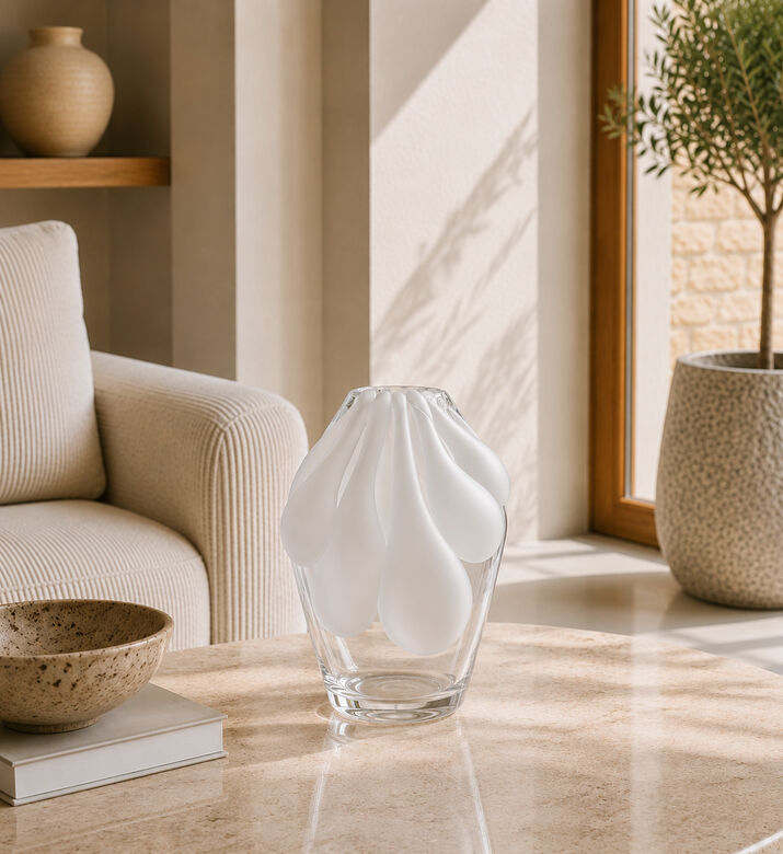 Gileno Crystal Frosted Details Vase, Packshot View