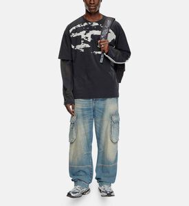 تيشيرت بشعار بارز