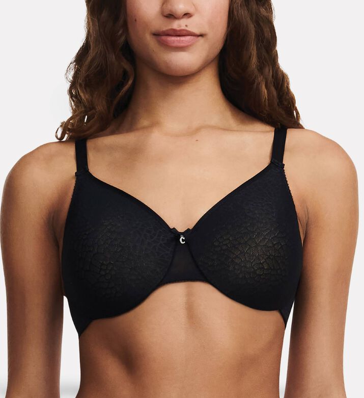 Chantelle Very Covering Molded Underwired Bra, Model View