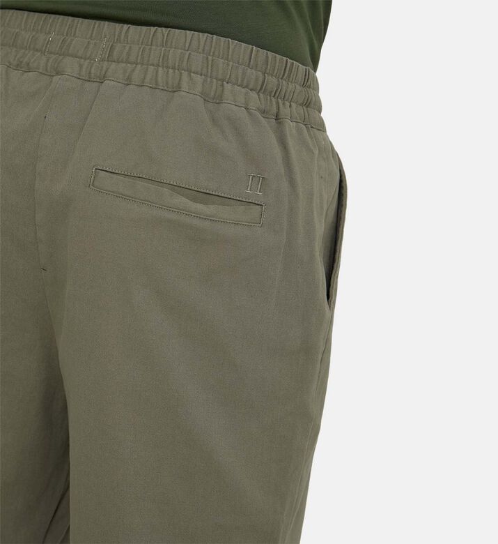 Slip Pockets Shorts