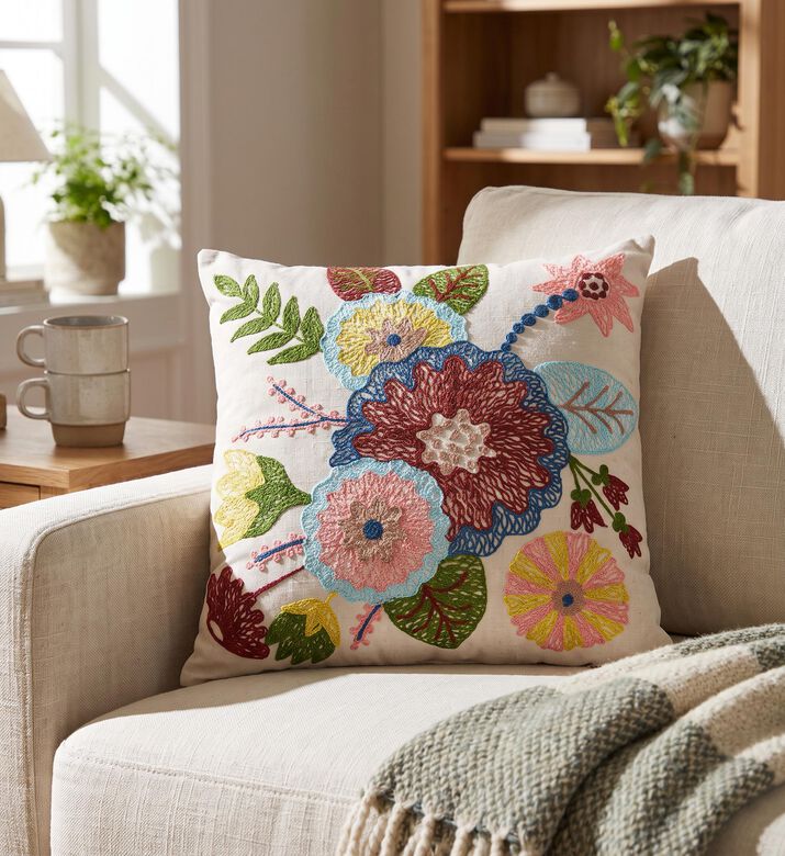 Home Deco and More Maeve Floral Cotton Throw Pillow 45x45 Cm, Packshot View