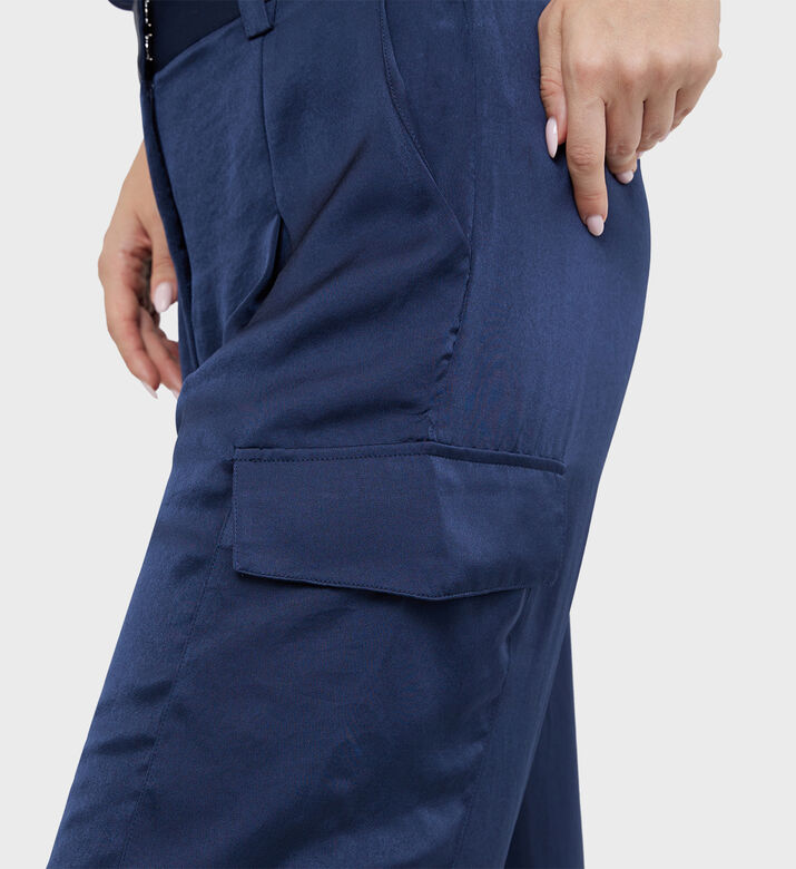 تنورة جوليا موتيف ماكسي