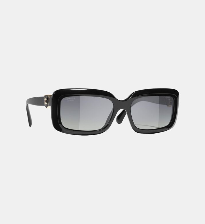 Heart-embellished Square Sunglasses Heart-embellished Square Sunglasses