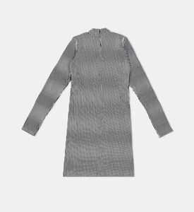 فستان ميدي مخطط بياقة عالية