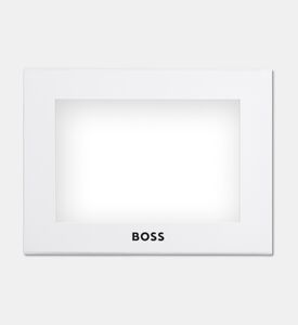 Boss Ovall N Born, Packshot View