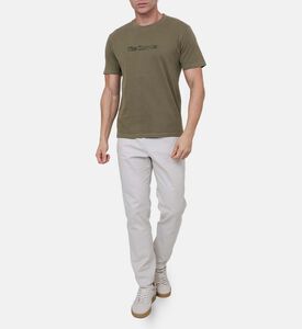 تيشيرت قصير الأكمام بطبعة شعار