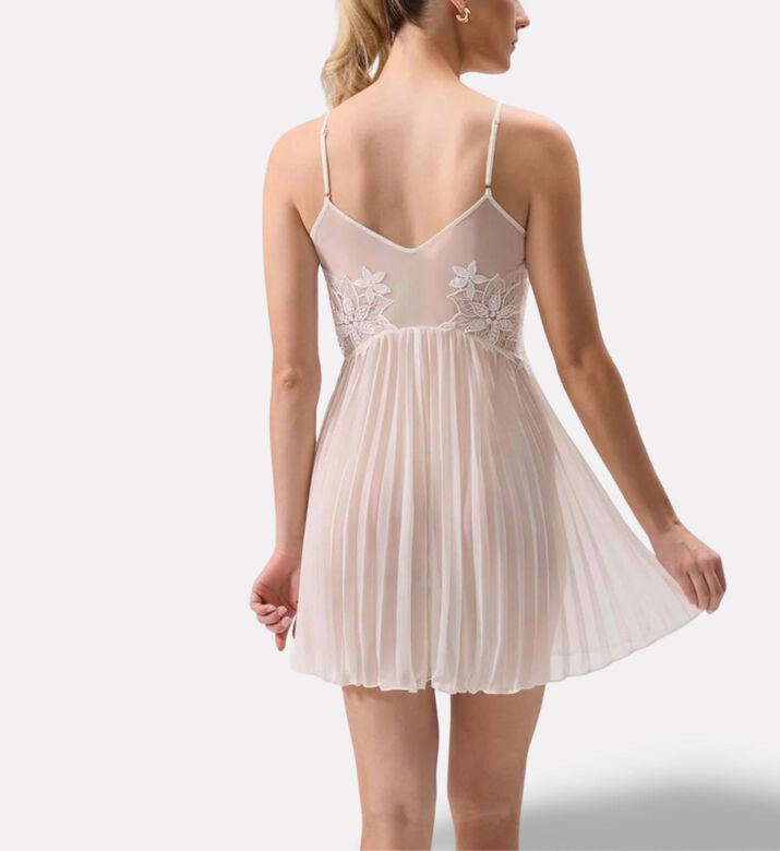 Rya Delight Floral-embroidery Chemise, Model View