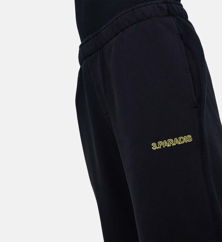 بنطال عريض الساقين بتفاصيل شعار