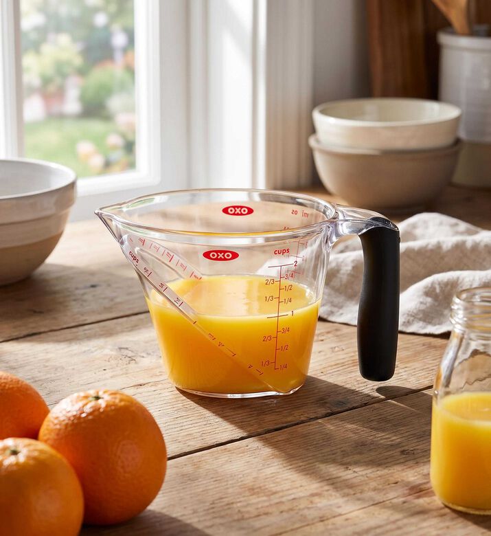 Oxo Utens Measuring Cup, Model View