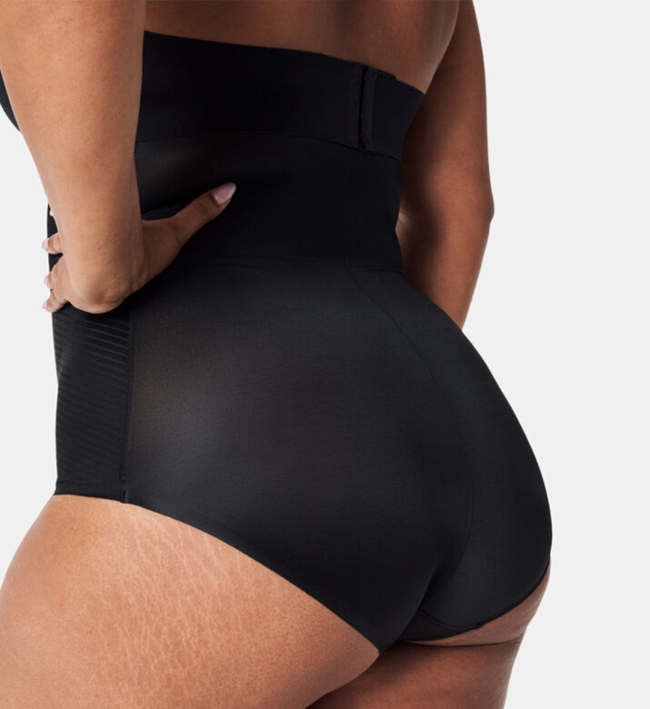 سروال داخلي عالي الخصر شفاف