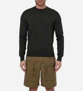 كنزة بياقة دائرية وأكمام طويلة