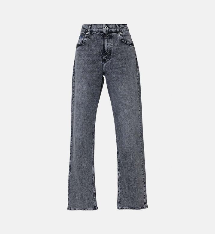 بنطال جينز كلاسيكي بقصة عادية