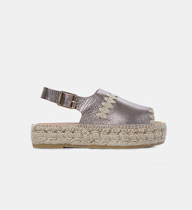 صندل مطرز قنب