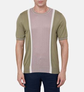 تيشيرت بياقة دائرية محبوكة ومقلّمة